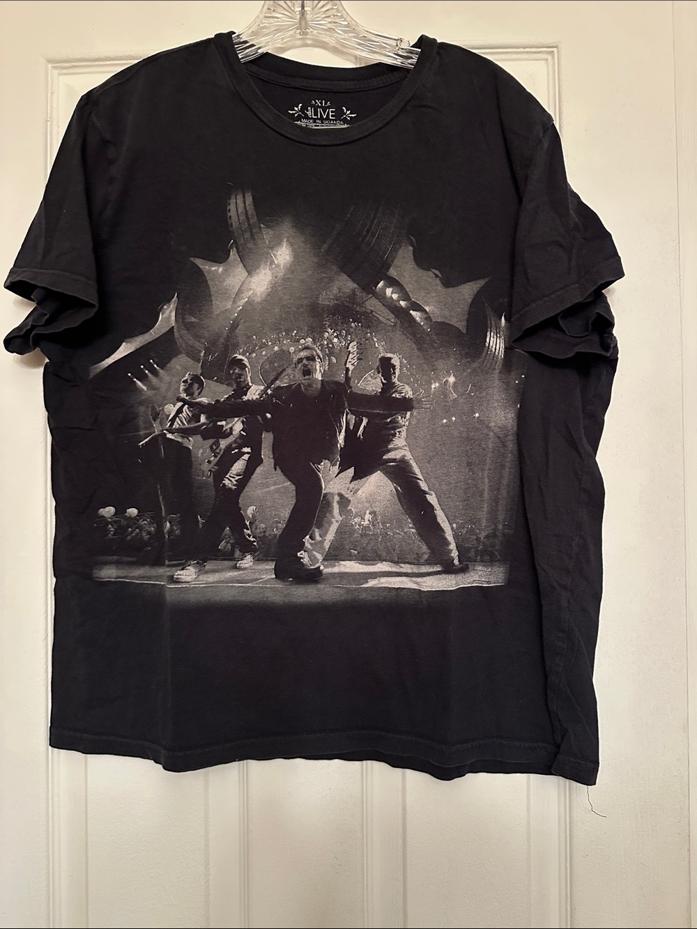 U2 360• Live Nation Black Graphic Concert Tee